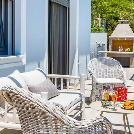 Sleeps 3 Pool Air Con Wifi Villa Mousata